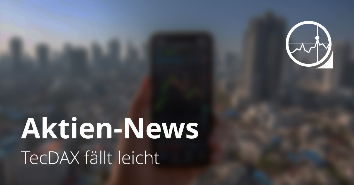 Grafik mit verschwommener Skyline und einem Smartphone, auf dem ein Börsenchart zu sehen ist. Text: „Aktien-News – TecDAX fällt leicht“.