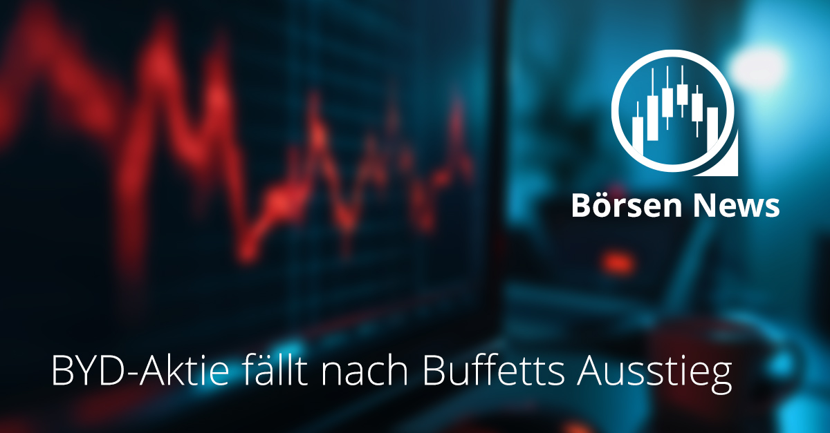 Elektronische Anzeigetafel der Börse in Hongkong mit roten Kurszahlen und fallenden Aktienwerten
