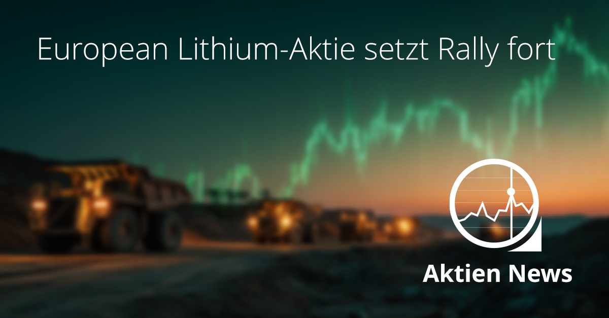 Bergbaumaschinen in einer Lithium-Mine bei Sonnenuntergang, im Hintergrund ein steigender grüner Börsenchart – Symbolbild für den anhaltenden Kursanstieg der European Lithium-Aktie.